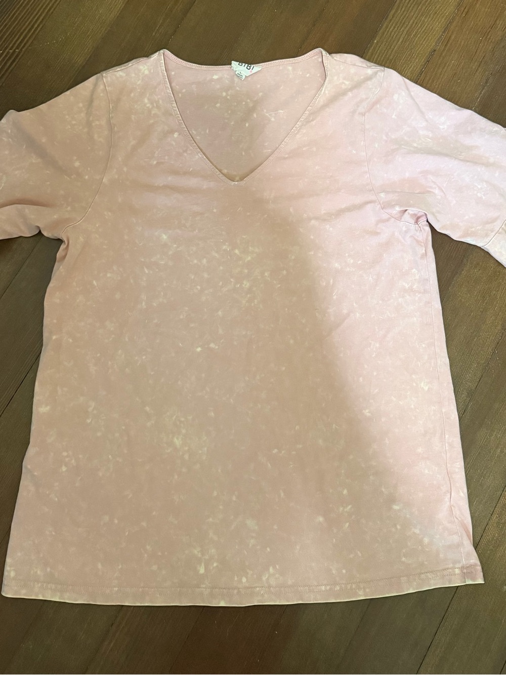 BiBi Pale Pink V-Neck Short Sleeve Top